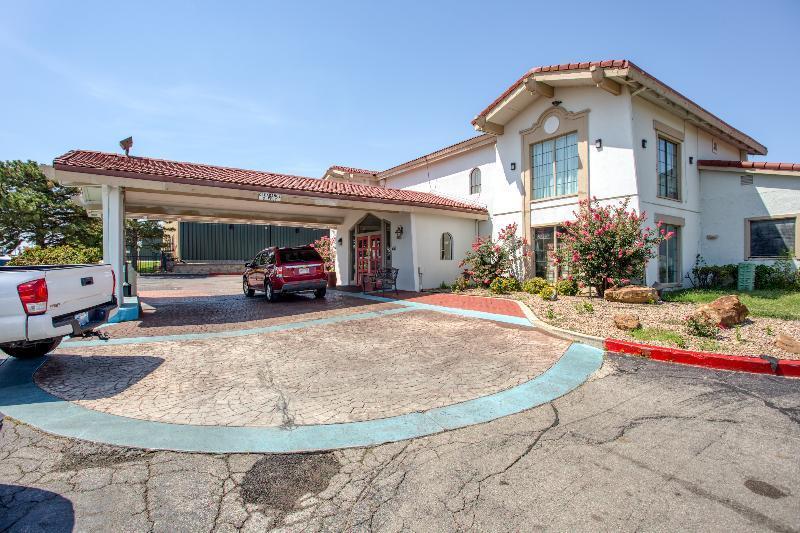 Hemp Inn Oklahoma City South Extérieur photo